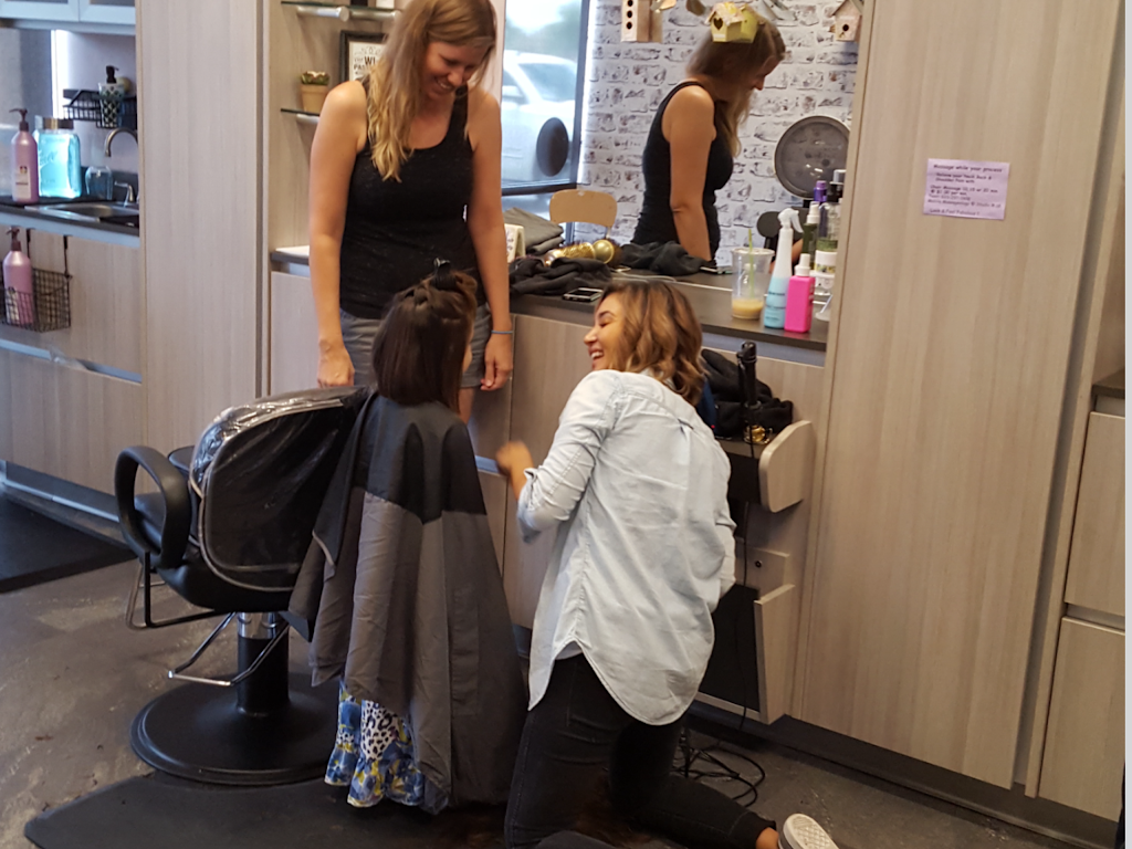 Sola Salon Studios | 2935 N Dysart Rd #101, Avondale, AZ 85392, USA | Phone: (602) 402-3190