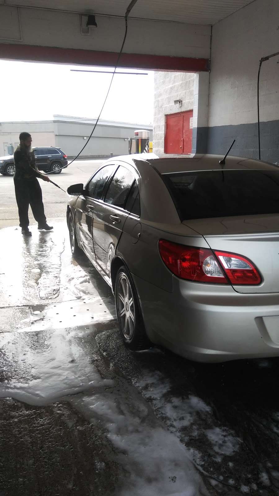 Great Bear Car Wash | 6500 Harbison Ave, Philadelphia, PA 19149, USA | Phone: (215) 288-4003