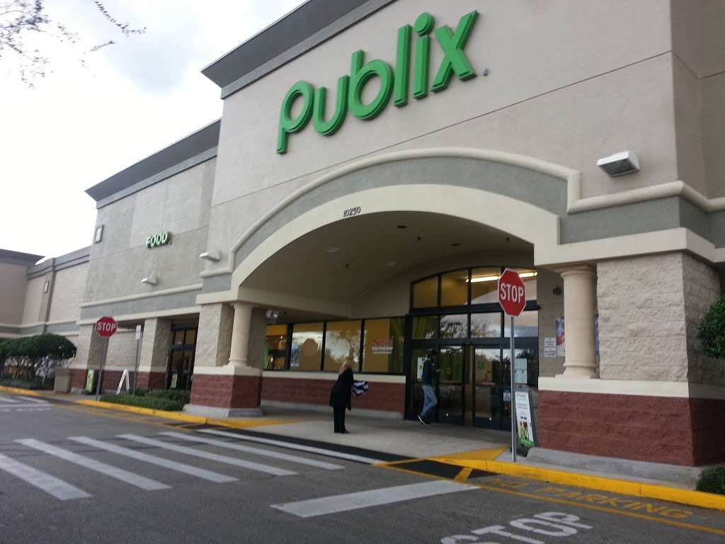 Publix Super Market at Curry Ford Square | 10250 Curry Ford Rd, Orlando, FL 32825, USA | Phone: (407) 207-6107