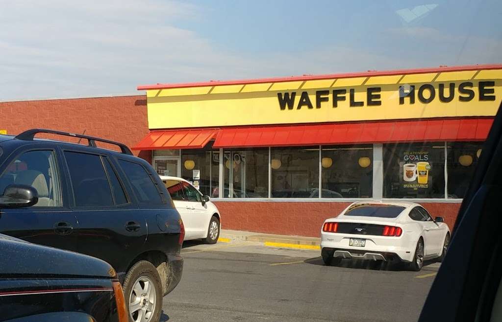 Waffle House | 4851 Gerrardstown Rd, Inwood, WV 25428, USA | Phone: (304) 229-6112