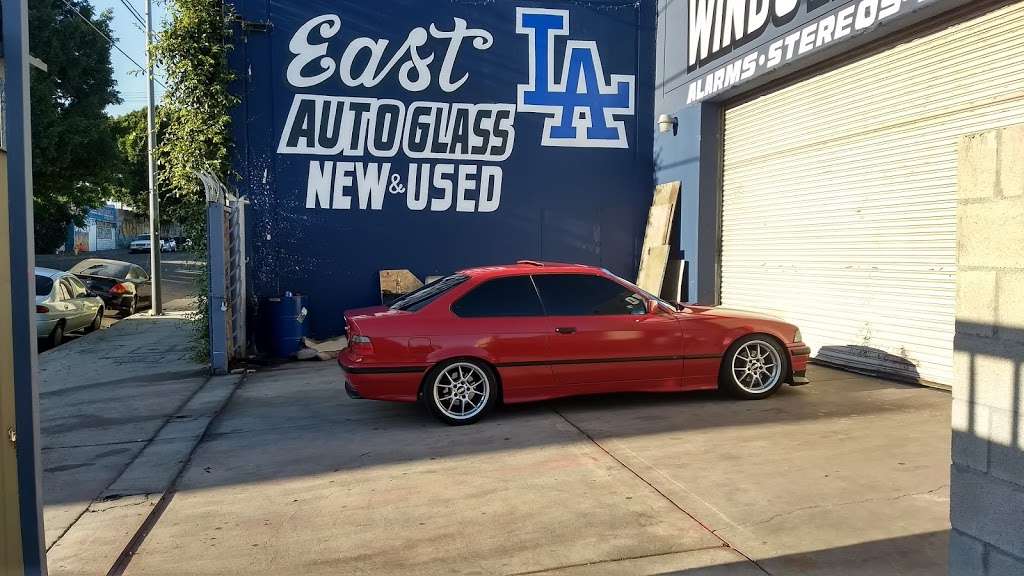 East LA tint and auto glass | 1101 1/2 East Cesar E Chavez Avenue, Los Angeles, CA 90033, USA | Phone: (323) 743-6095