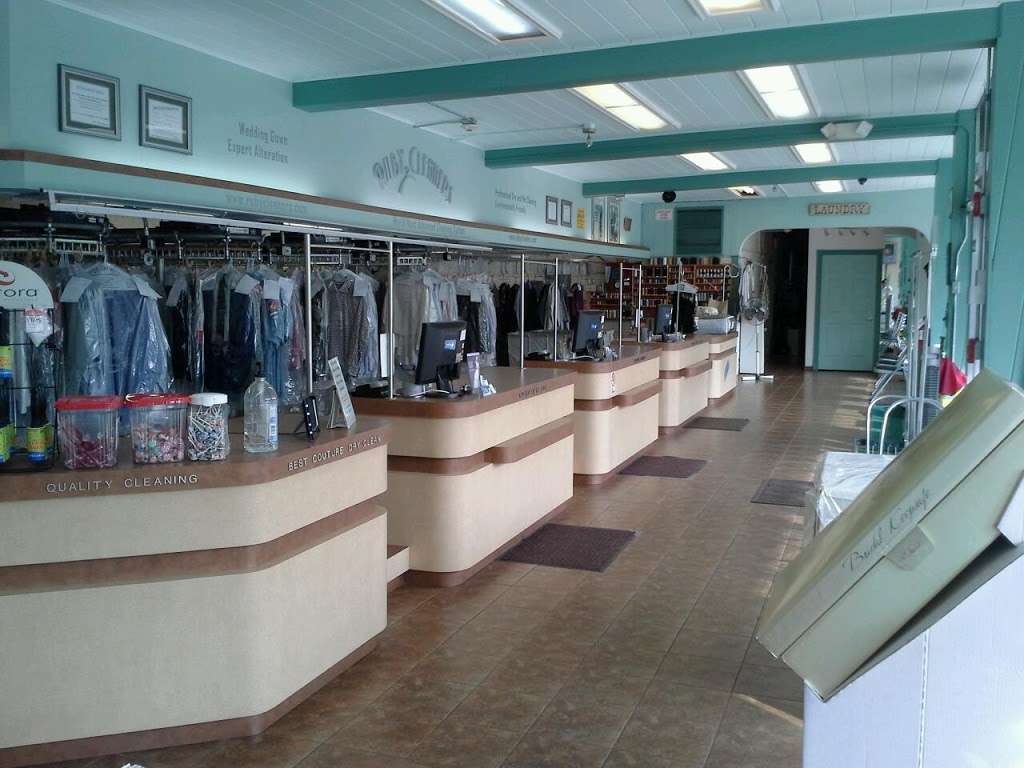 Ruby Cleaners 3020 Desplaines Ave, North Riverside, IL 60546, USA