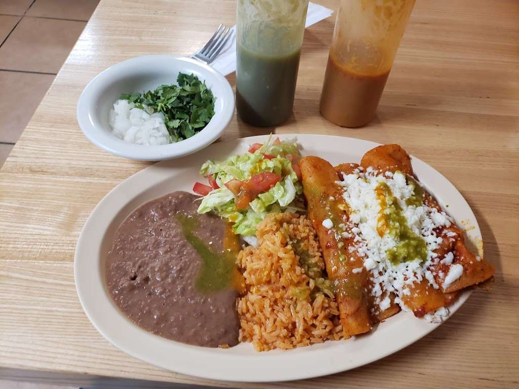 Taqueria La Escondida | 718 S Lasalle St, Navasota, TX 77868, USA | Phone: (936) 870-5576