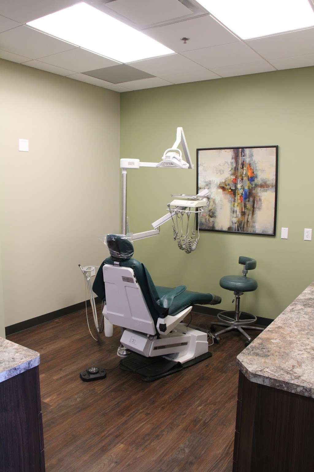 Brian Gurinsky, DDS, MS, PC | 20250 E Smoky Hill Rd #4, Centennial, CO 80015, USA | Phone: (303) 296-8528