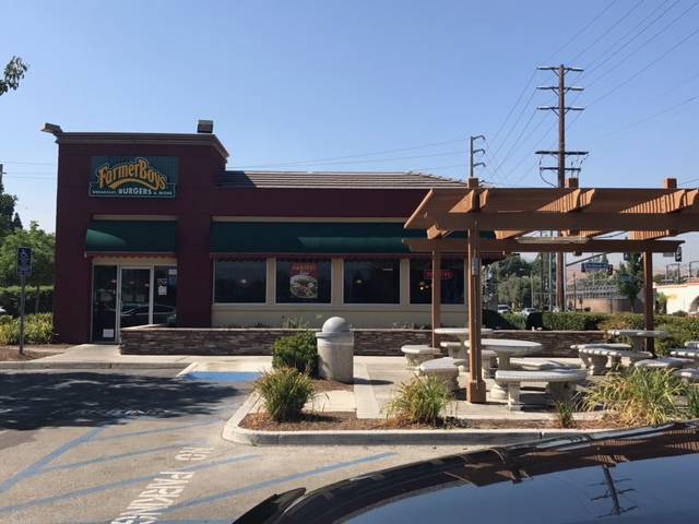 Farmer Boys | 10475 Mountain View Ave, Loma Linda, CA 92354, USA | Phone: (909) 799-6714