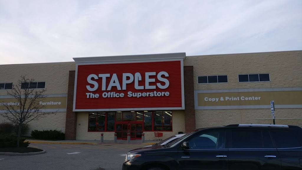 Staples | 8465 Colerain Ave, Cincinnati, OH 45239, USA | Phone: (513) 923-3124