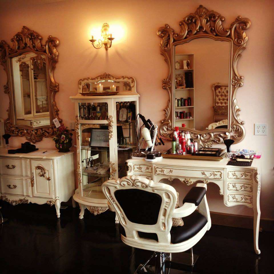 Swell Beauty Hair and Makeup Artistry | 1751 S Coast Hwy, Laguna Beach, CA 92651, USA | Phone: (949) 579-2747