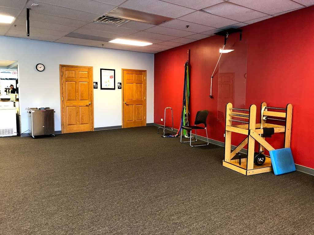 Doctors of Physical Therapy | 621 S 8th St, West Dundee, IL 60118, USA | Phone: (847) 214-1305