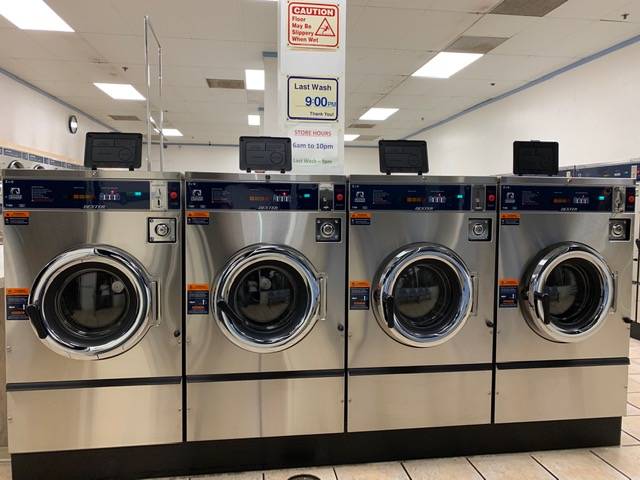 Coin Laundry | 444 W Harder Rd, Hayward, CA 94544, USA | Phone: (650) 762-9382