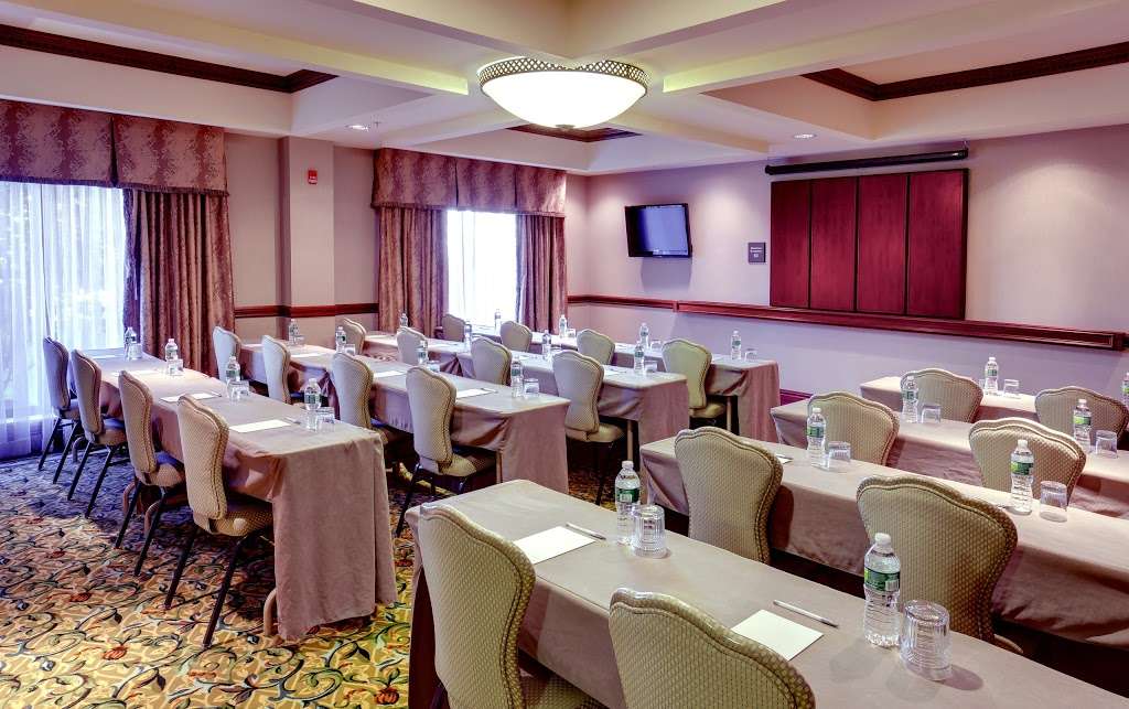 Hampton Inn South Plainfield-Piscataway | 205 New World Way, South Plainfield, NJ 07080, USA | Phone: (908) 561-2600