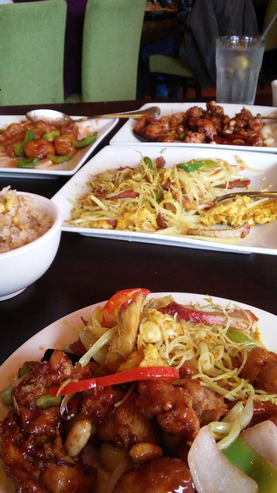 Mandarin Bistro | A, 501 S Reino Rd, Newbury Park, CA 91320 | Phone: (805) 375-1668