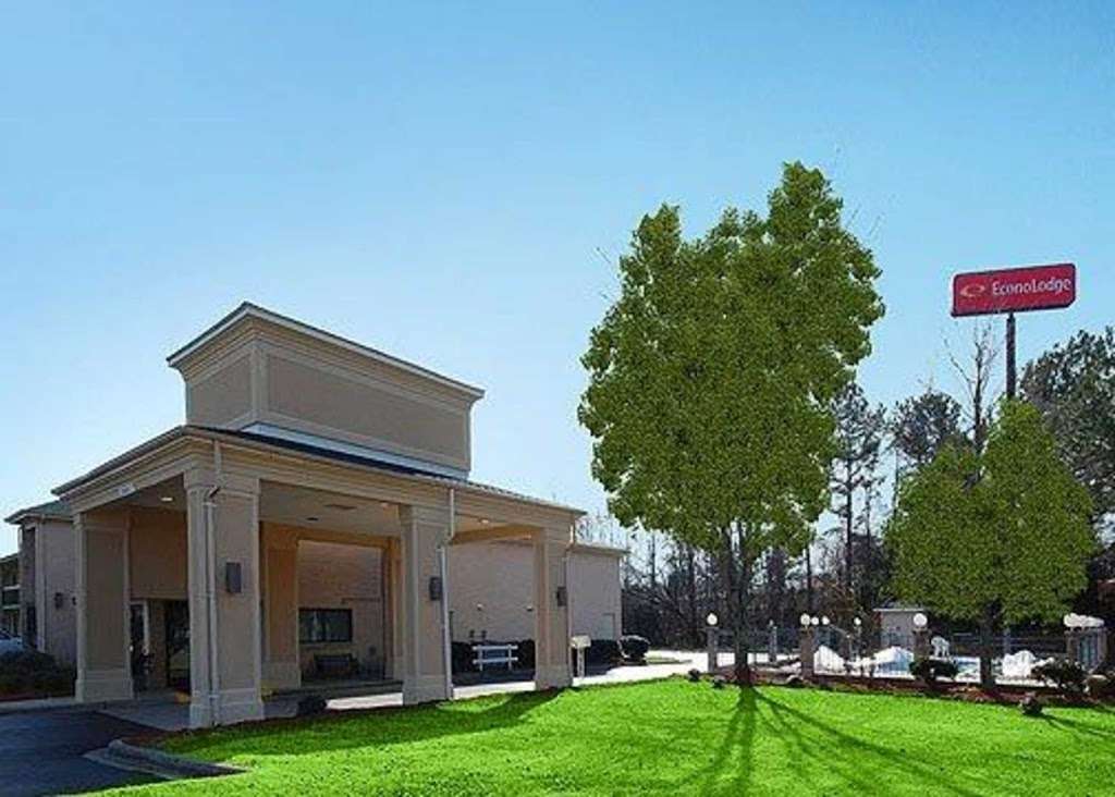 Econo Lodge | 3100 Cloverleaf Pkwy, Kannapolis, NC 28083, USA | Phone: (704) 786-3100
