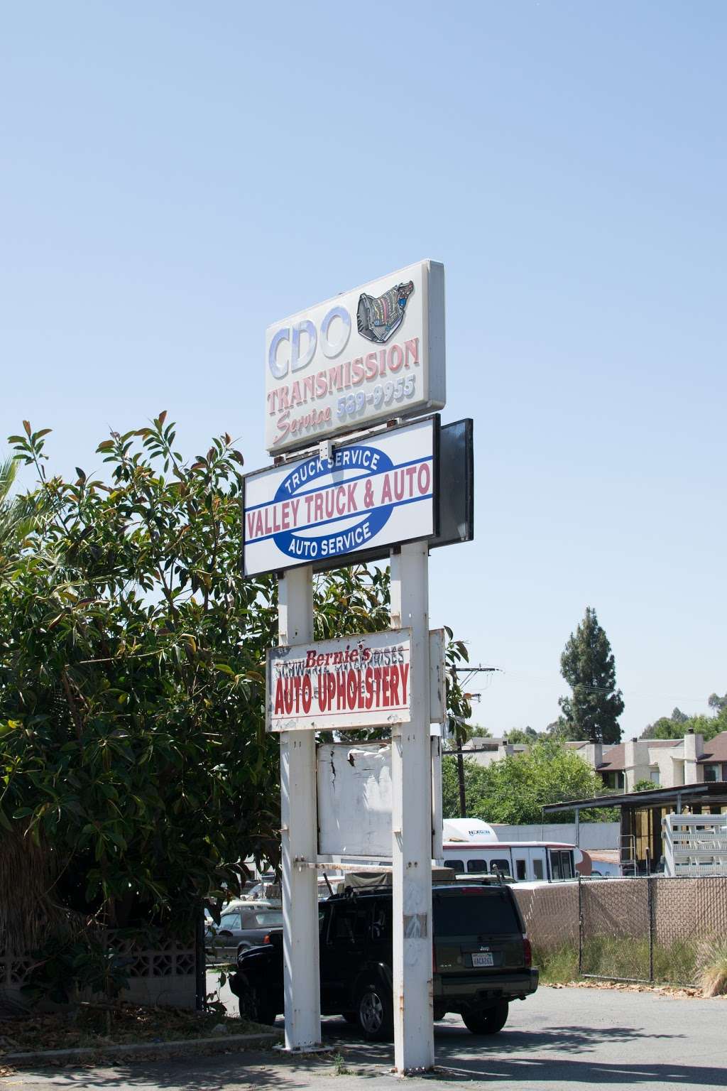 Valley Truck and Auto, Inc | 8381 Broadway, Lemon Grove, CA 91945, USA | Phone: (619) 589-8585