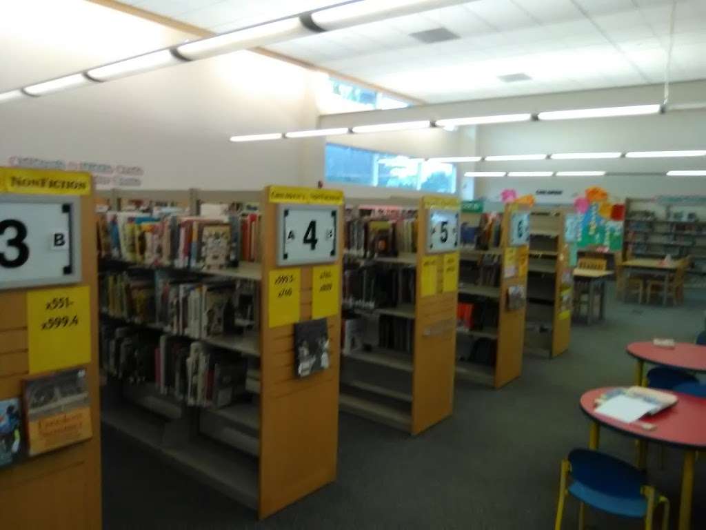 Sherman Oaks Martin Pollard Branch Library | 14245 Moorpark St, Sherman Oaks, CA 91423, USA | Phone: (818) 205-9716