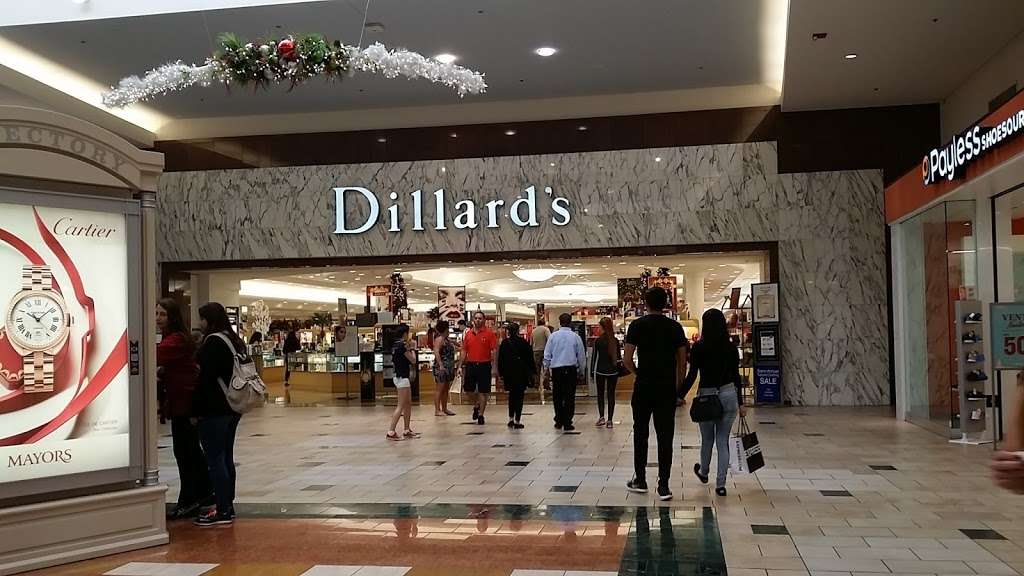Dillards | 8001 S Orange Blossom Trail, Orlando, FL 32809, USA | Phone: (407) 240-1771