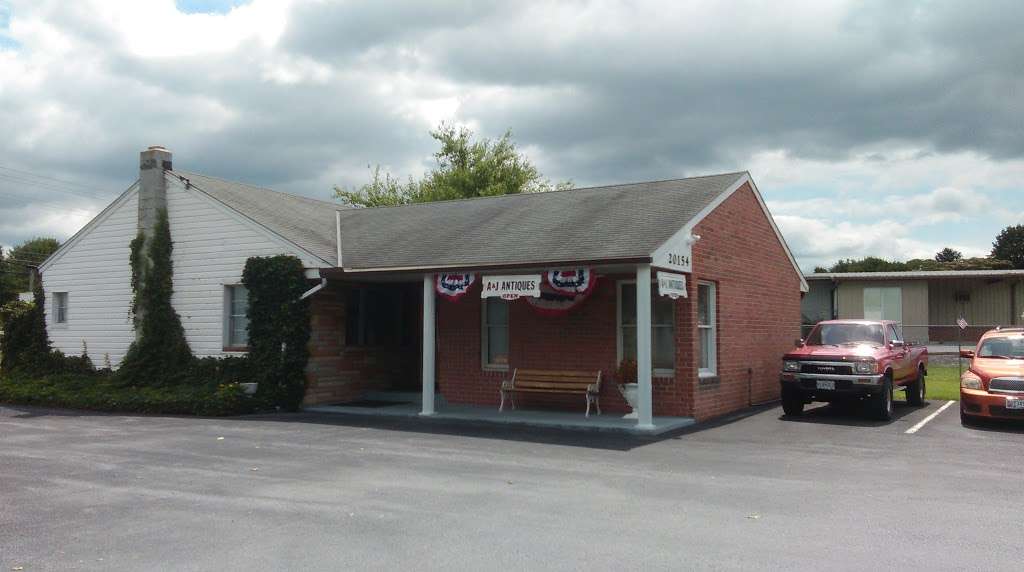 A&J Antiques | 20154 National Pike, Hagerstown, MD 21740, USA | Phone: (301) 745-4757