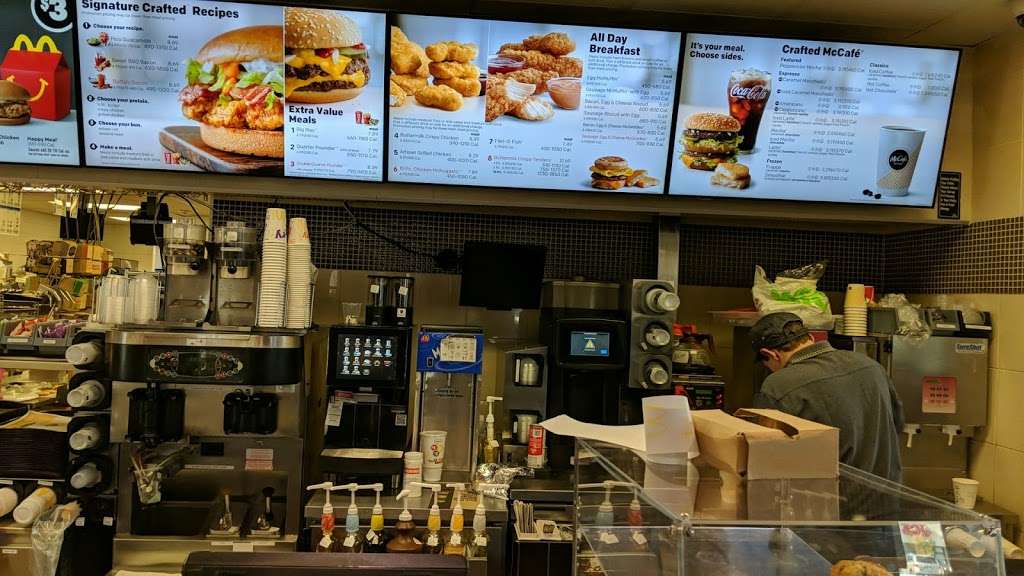 McDonalds | 1392 Washington St, Hanover, MA 02339 | Phone: (781) 826-2081