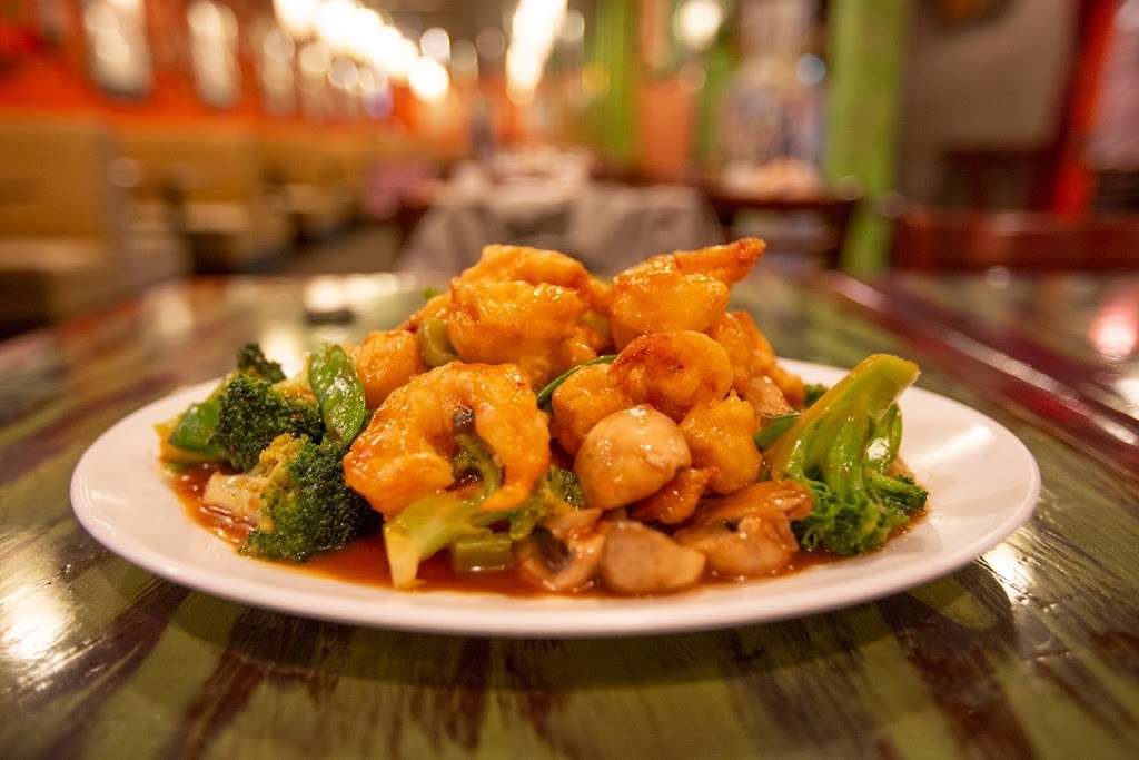 Leis Garden Restaurant | 150 Rockingham Rd, Derry, NH 03038, USA | Phone: (603) 434-4911