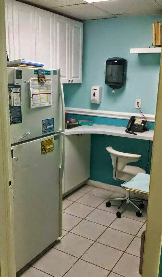 Coverall Medical Center | 61 Hook Square, Miami Springs, FL 33166, USA | Phone: (305) 998-6743