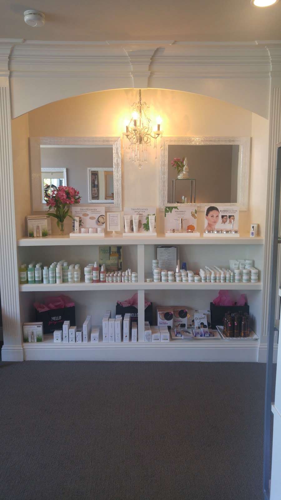 Blush Day Spa | 152 Broadway, Hanover, MA 02339, USA | Phone: (781) 826-2769