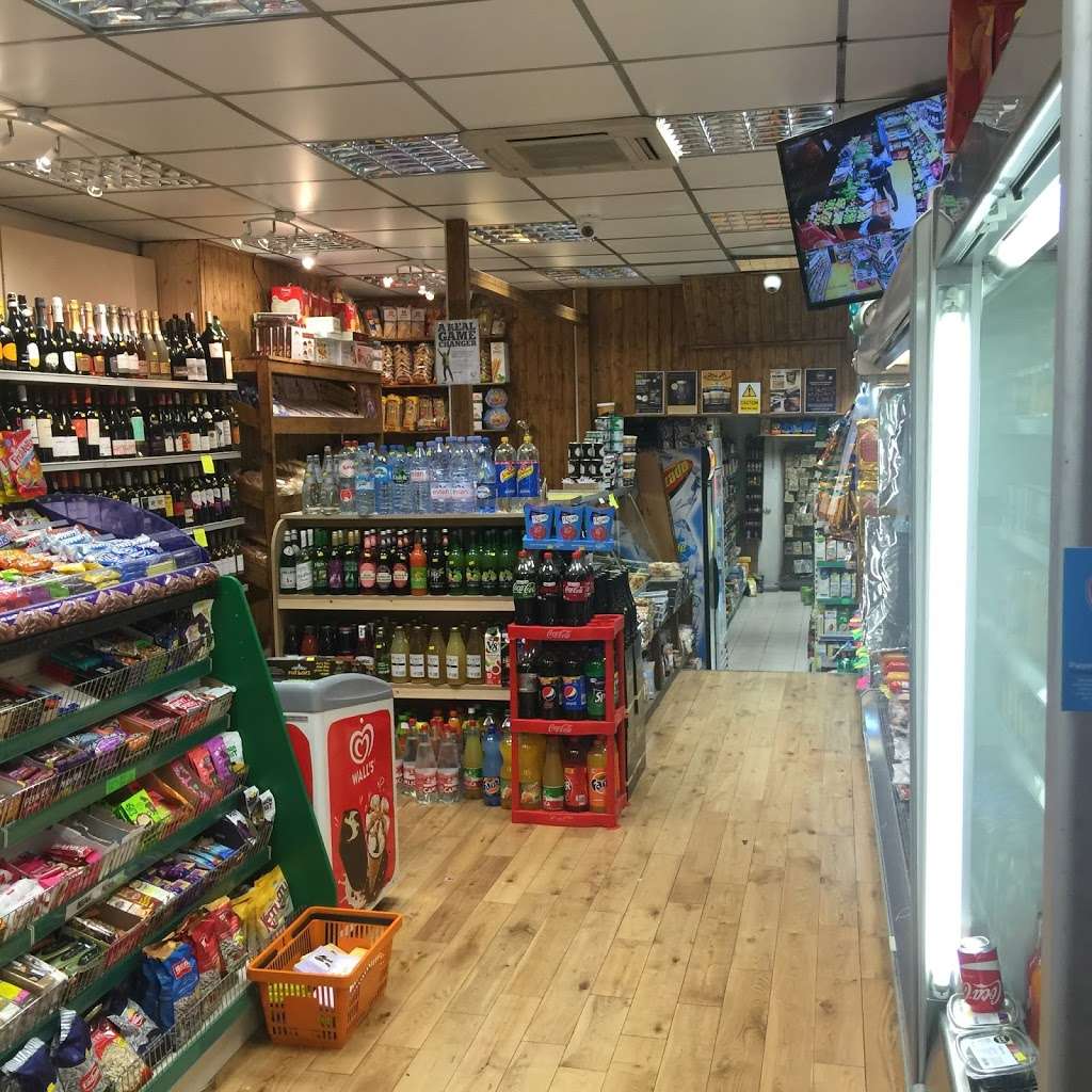 Organic Village Market 18 Lordship Ln Dulwich London Se22 8hn Uk