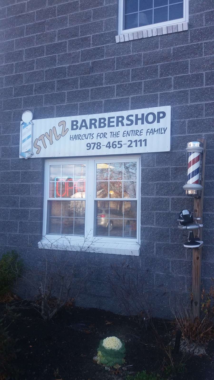 Stylz Barber shop & Co. | 6A Elm St, Salisbury, MA 01952, USA | Phone: (978) 465-2111