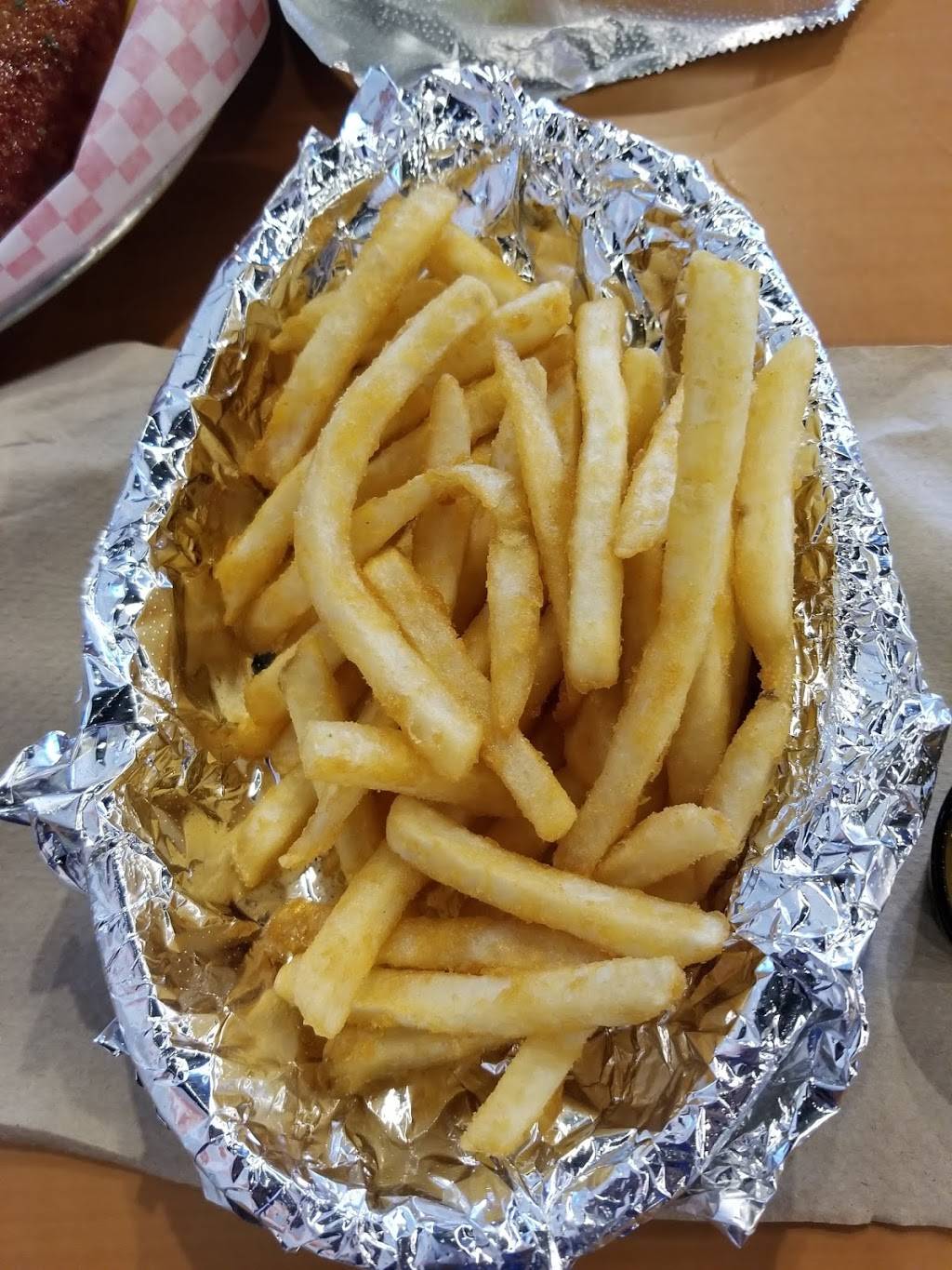 Krab Kingz | 8021H, W Florissant Ave, Jennings, MO 63136, USA | Phone: (314) 669-9781