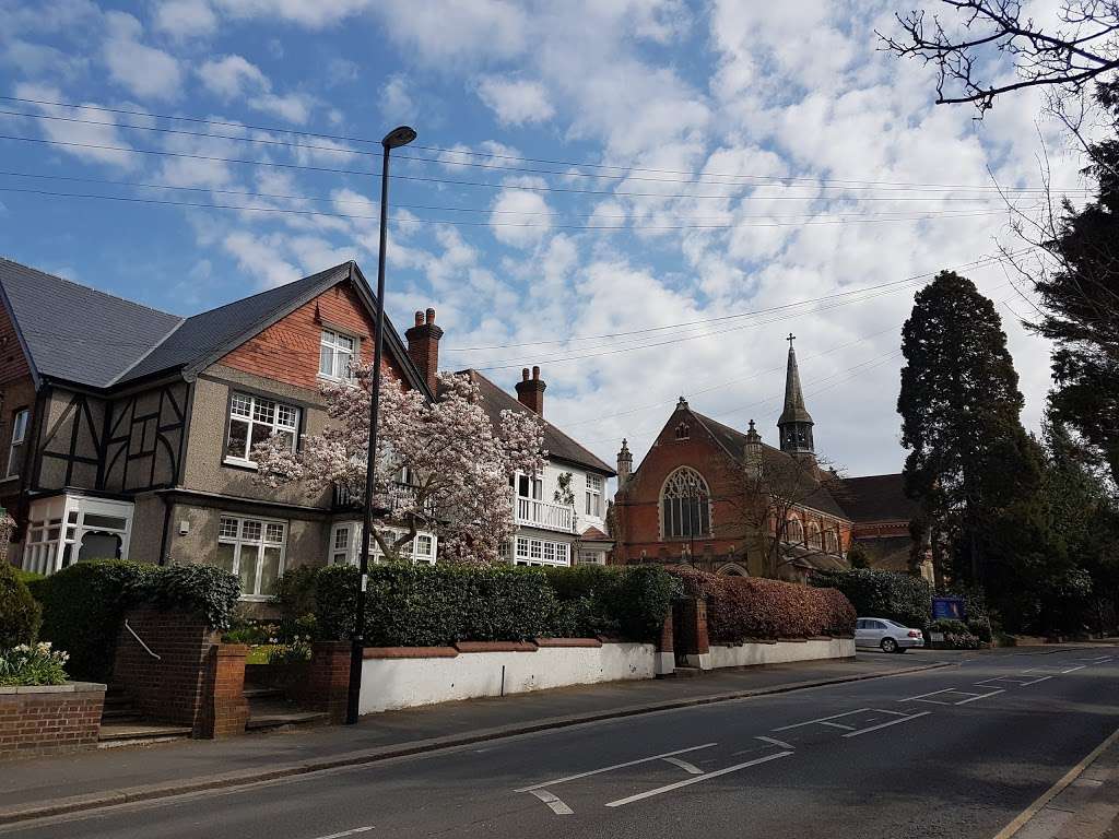 St Pauls United Reformed Church | South Croydon CR2 7HE, UK