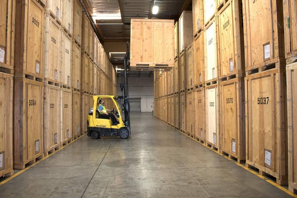 Black Bear moving and storage Irvine | 3965 Alton Pkwy, Irvine, CA 92606, USA | Phone: (949) 966-0239