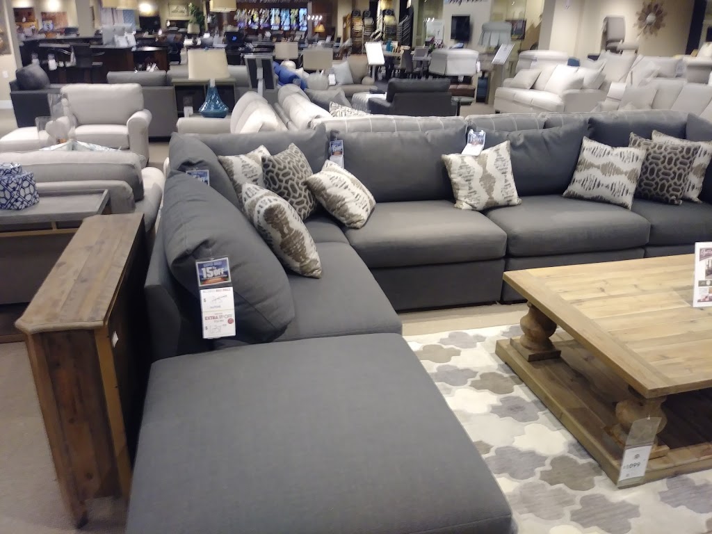 Becker Furniture & Mattress - Northtown | 304 Northtown Dr NE, Blaine, MN 55434, USA | Phone: (763) 780-4800