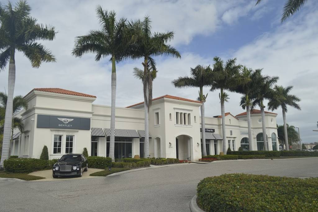 Rolls-Royce Motor Cars Tampa Bay | 3255 Gandy Blvd, Pinellas Park, FL 33781 | Phone: (727) 310-2883
