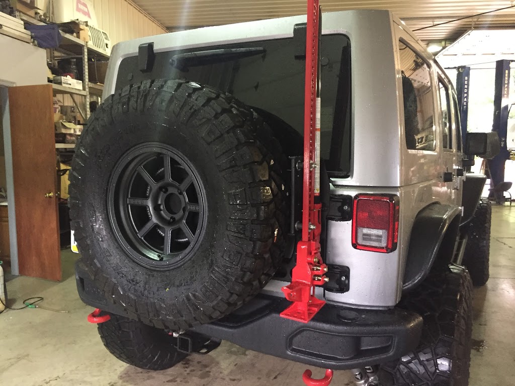 Torqued Off Road: Jeep Accessories, Truck Accessories, Lift Kits | 1015 Mid Atlantic Pkwy, Martinsburg, WV 25404, USA | Phone: (304) 262-0018