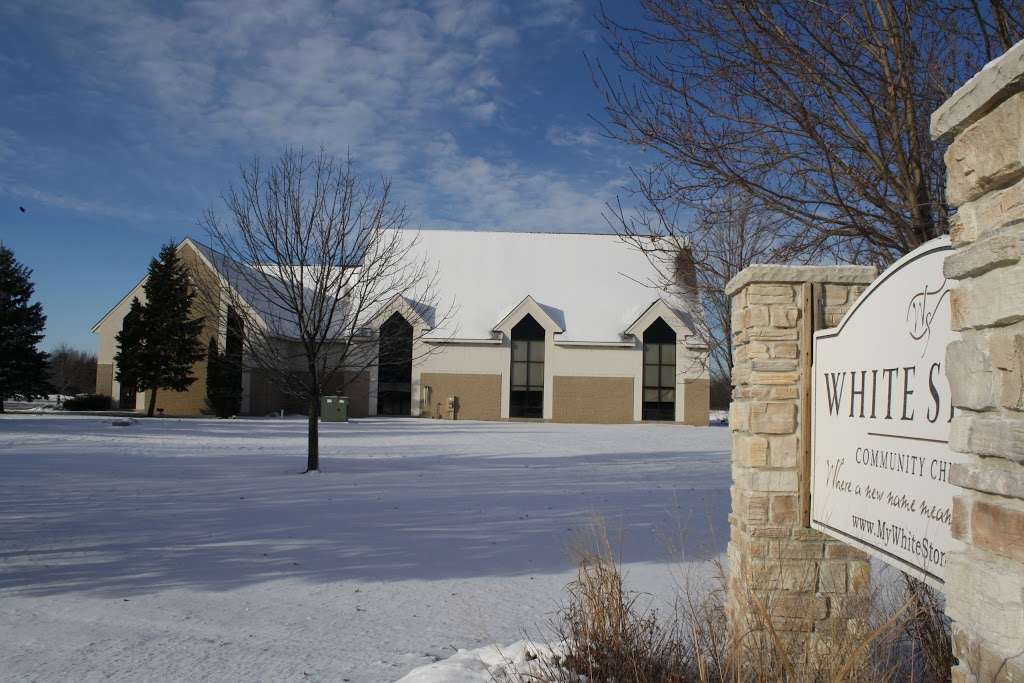 White Stone Community Church | 2517 N Dousman Rd, Oconomowoc, WI 53066, USA | Phone: (262) 569-2766