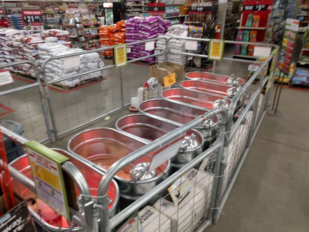 Tractor Supply Co. | 985 Octorara Trail, Parkesburg, PA 19365, USA | Phone: (610) 857-3233