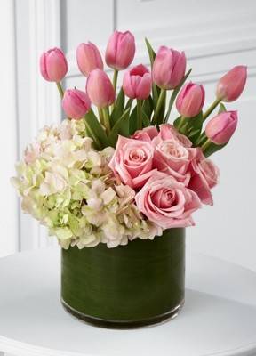 Send Flowers Here.com | 5012 Arville St STE 10, Las Vegas, NV 89118, USA | Phone: (702) 870-2530