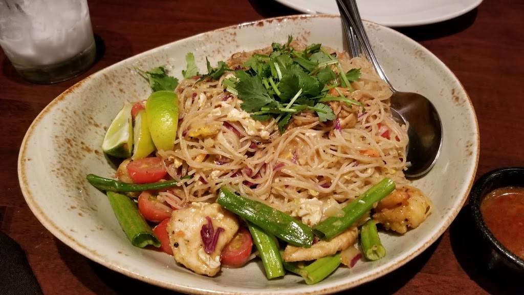 P.F. Changs | 3255 W Chandler Blvd, Chandler, AZ 85226, USA | Phone: (480) 899-0472