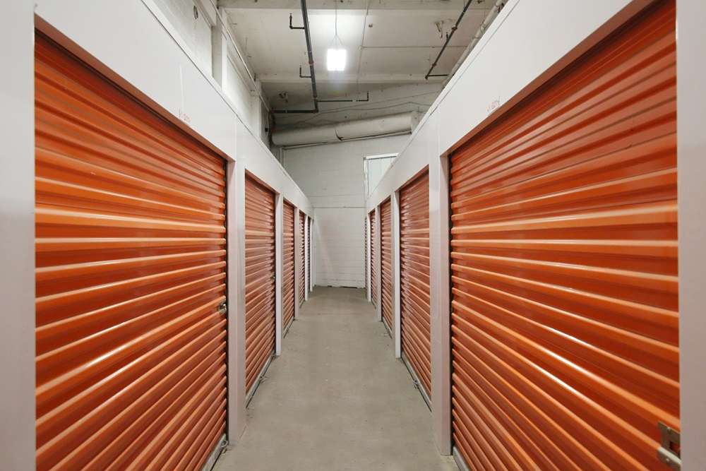 Public Storage | 398 Long Bridge Drive, Arlington, VA 22202, USA | Phone: (571) 814-5259