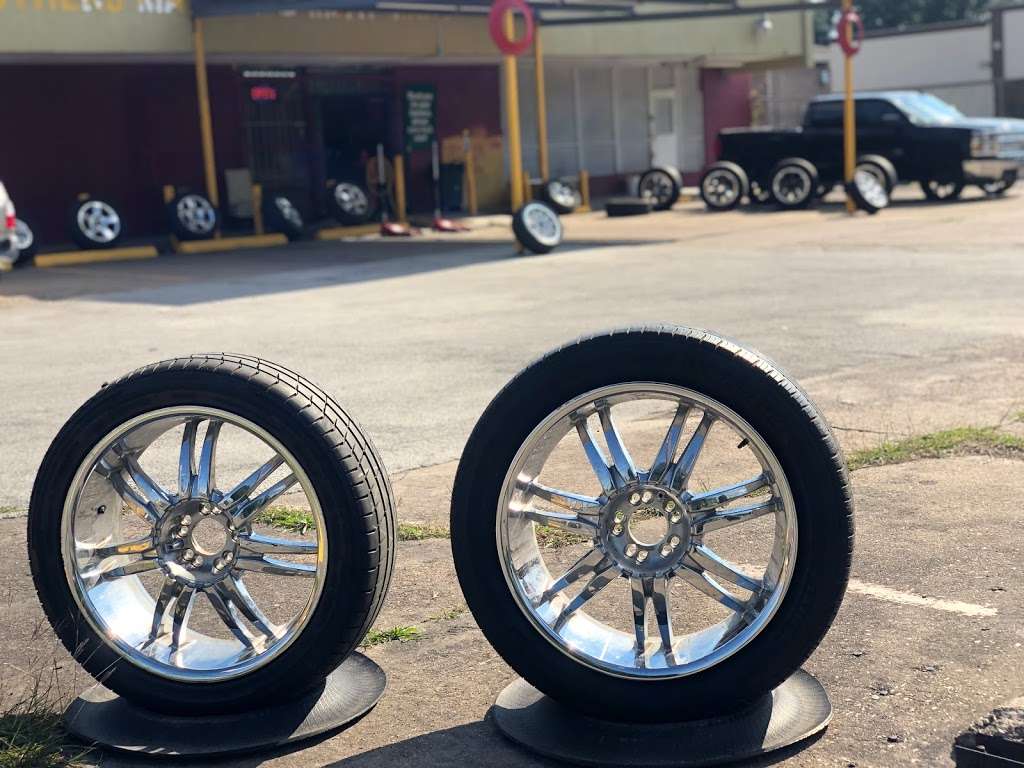 Better Tires & Automotive | 3134 E Crosstimbers St, Houston, TX 77093, USA | Phone: (832) 230-9292