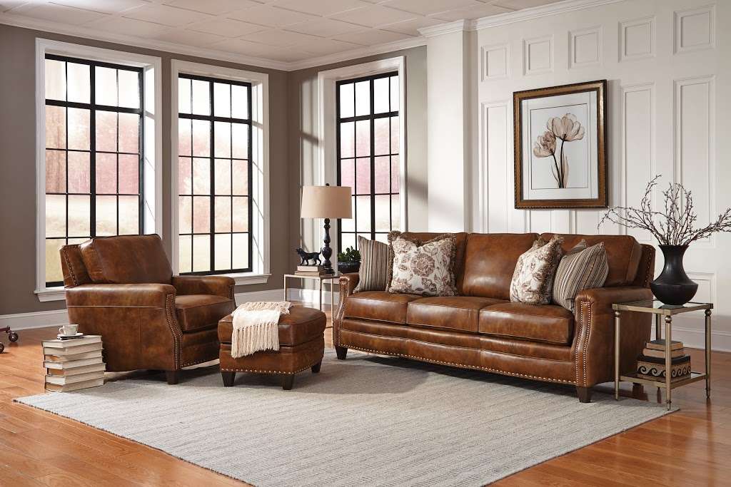 Moores Furniture | 3291 W Ridge Pike, Pottstown, PA 19464, USA | Phone: (610) 495-5252