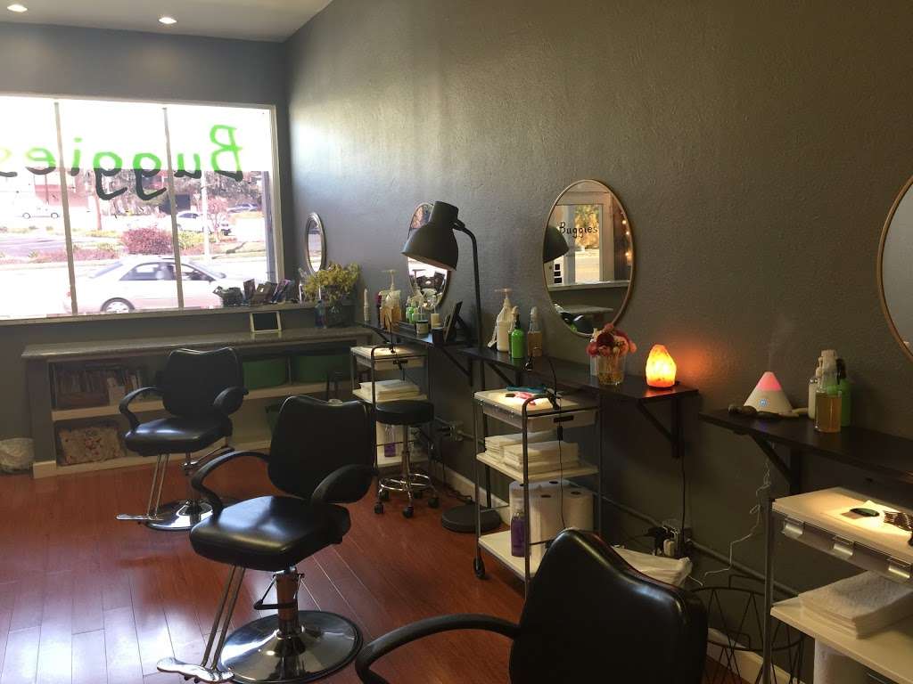 Buggies Lice Removal Salon | 3206 Honolulu Ave, Glendale, CA 91214, USA | Phone: (818) 330-7576