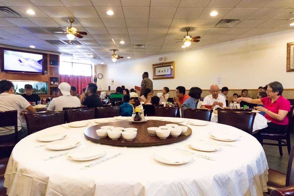 Confucius Seafood Restaurant 8880 Bellaire Blvd J, Houston, TX 77036