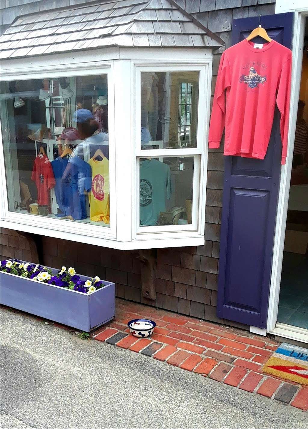 Katies Gift Shop | 3 Mt Pleasant St, Rockport, MA 01966 | Phone: (978) 546-9018