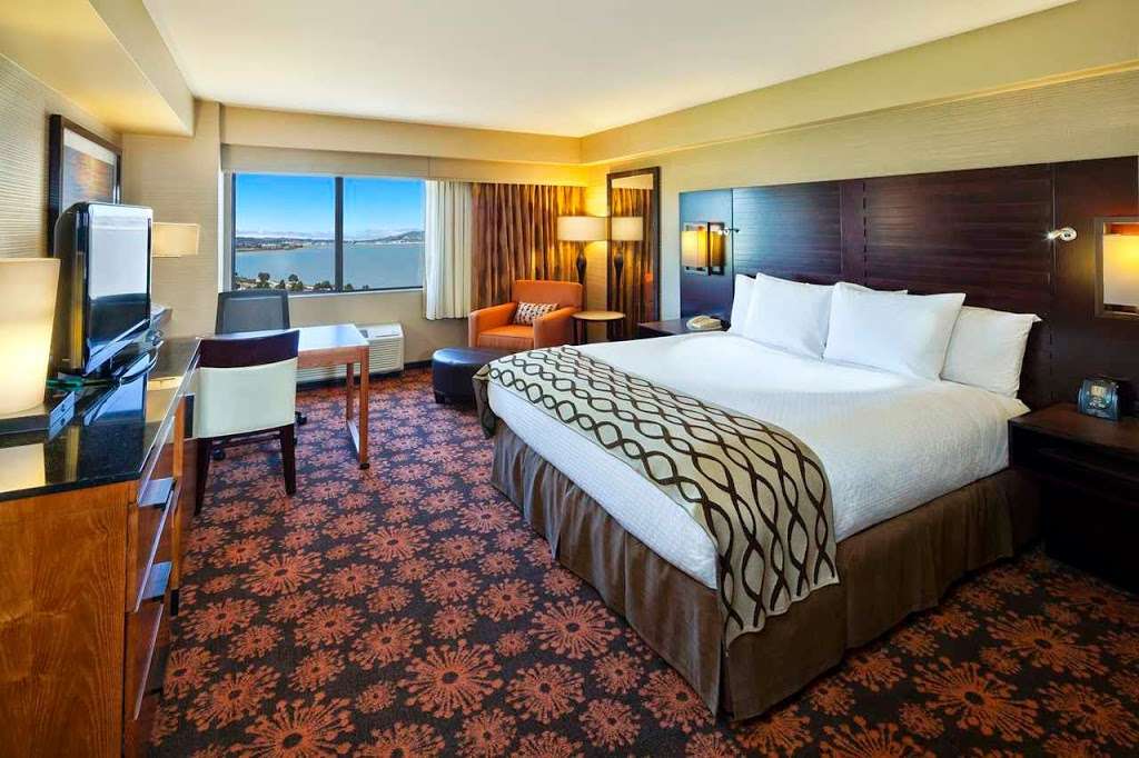 DoubleTree by Hilton Hotel San Francisco Airport | 835 Airport Blvd, Burlingame, CA 94010, USA | Phone: (650) 344-5500