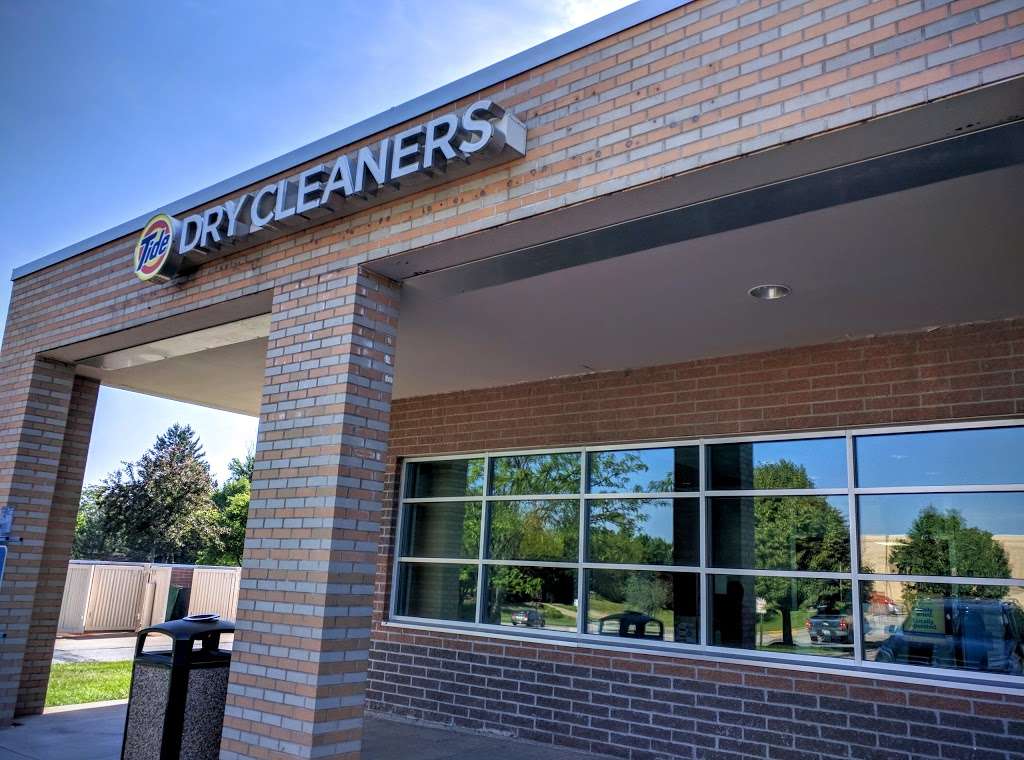 Tide Dry Cleaners | 6904 W 135th St, Overland Park, KS 66223, USA | Phone: (913) 814-9335