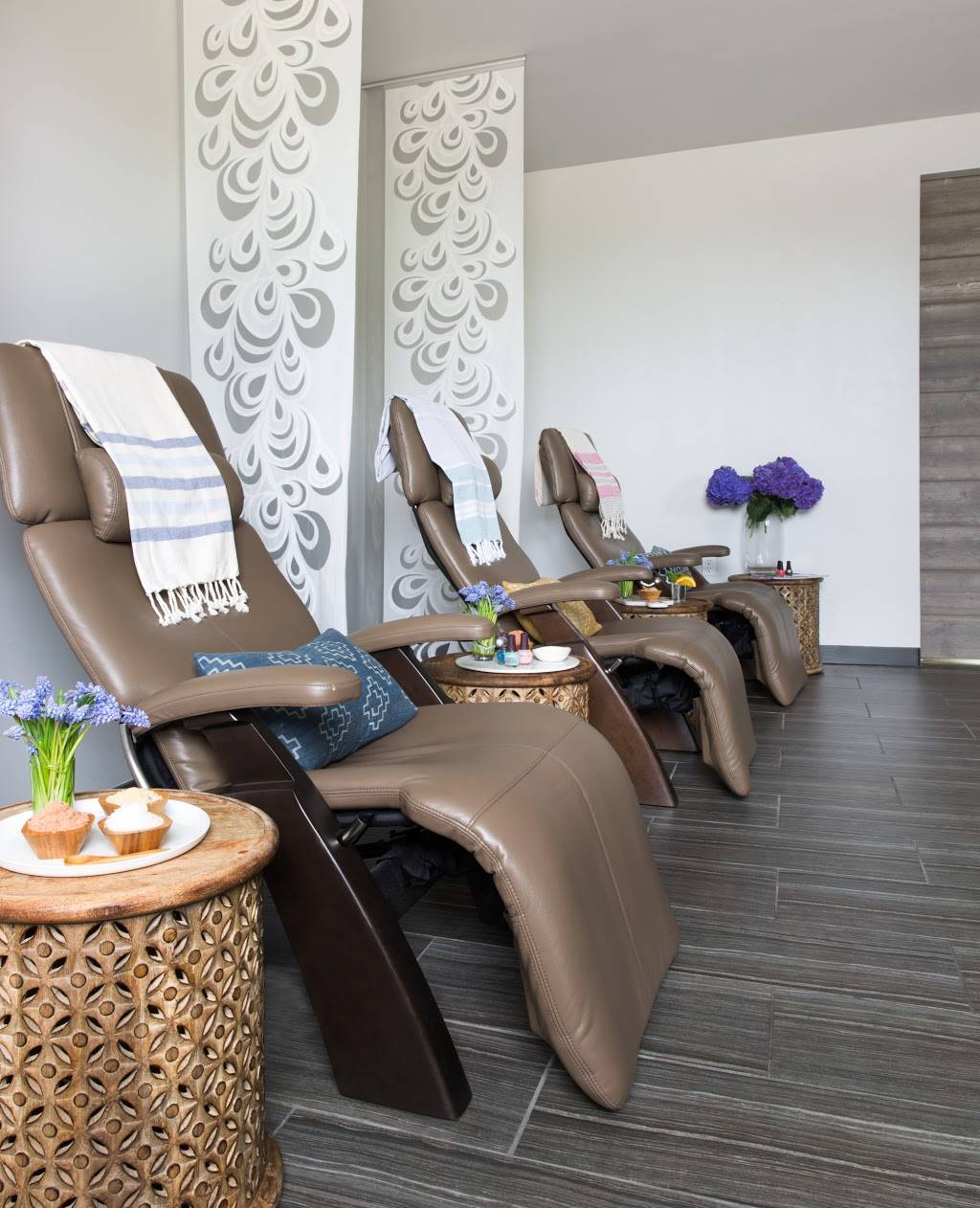 Hiatus Spa + Retreat | 6101 Chapel Hill Blvd #102, Plano, TX 75093, USA | Phone: (972) 836-0500