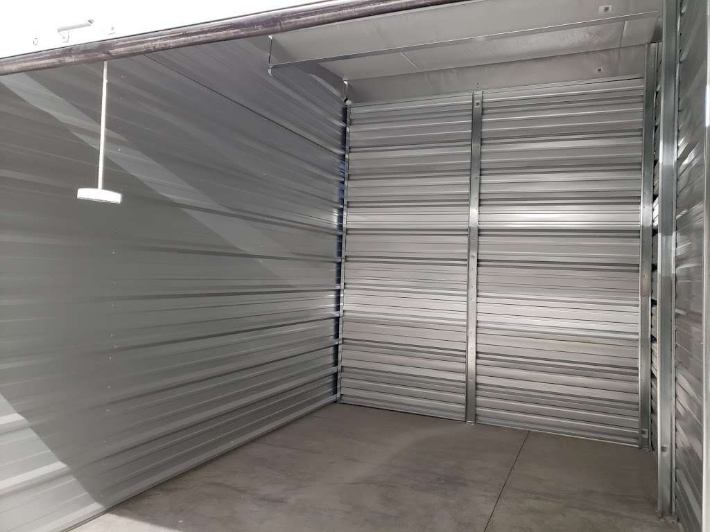 Freedom Storage LLC | 115 Peridot Ave, Loveland, CO 80537 | Phone: (970) 219-0690