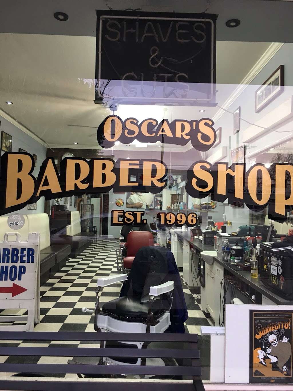 Oscars barber shop | 1614 1/2 W Magnolia Blvd, Burbank, CA 91506, USA | Phone: (818) 841-2412