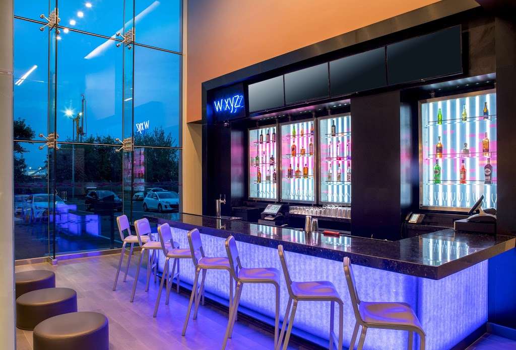 Aloft New York LaGuardia Airport | 100-15 Ditmars Blvd, East Elmhurst, NY 11369, USA | Phone: (718) 512-0248