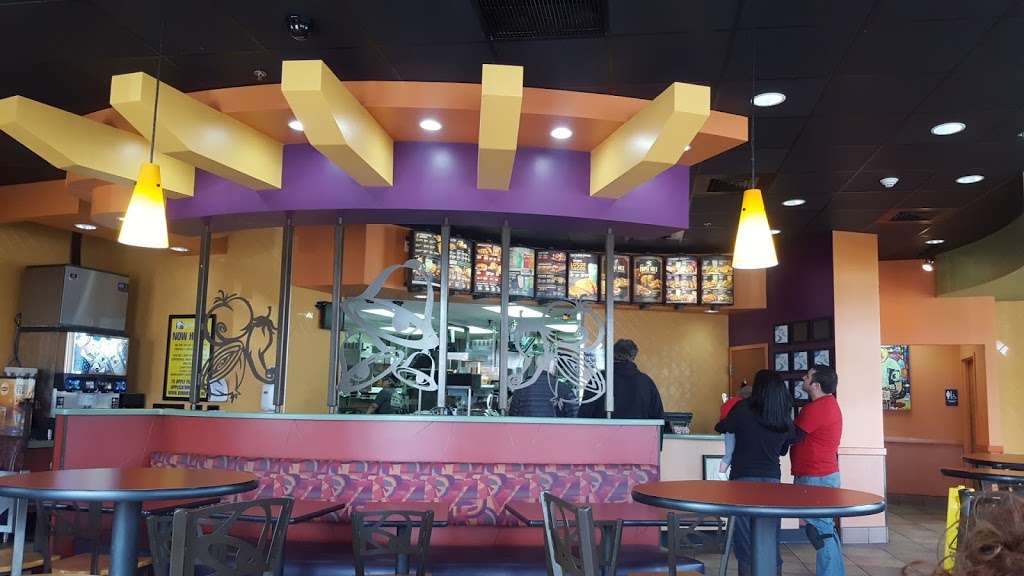 Taco Bell | 1070 S West End Blvd, Quakertown, PA 18951, USA | Phone: (215) 529-9086