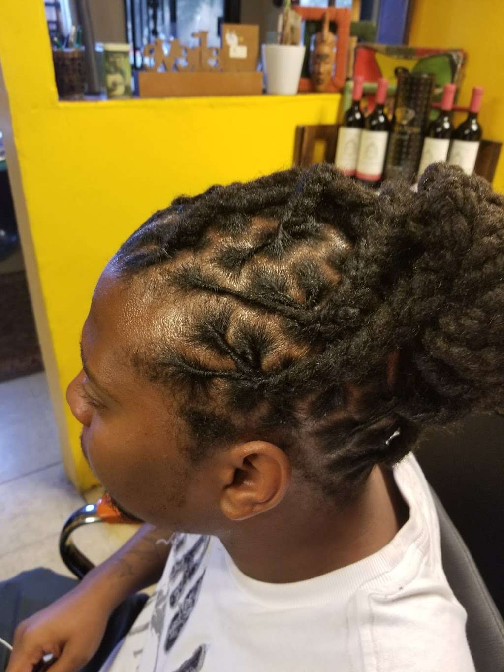 Naturally Born Natural Hair Studios | 9002 Scott St, Houston, TX 77051, USA | Phone: (713) 384-1642